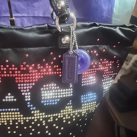 Coach Special Edition Holiday Tote Bag with Multicolor Shimmering Accents Euc - Picture 4 of 16